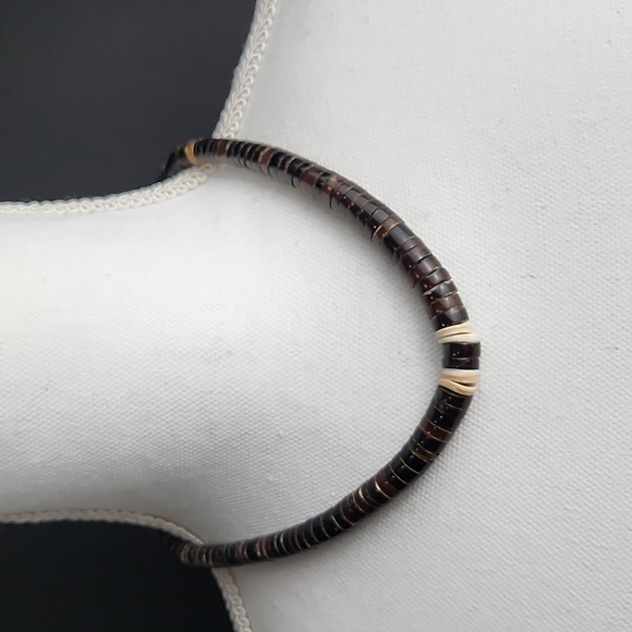 1970s Pen Shell Heishi Choker Necklace, Santo Domingo Jewelry - Picture 13 of 14